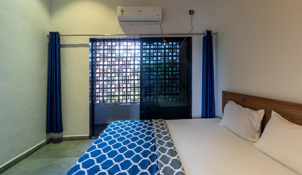 Two Villa By Stayvista With Infinity Pool, Farm & Mountain Views, Modern Interiors Karjat Exterior photo